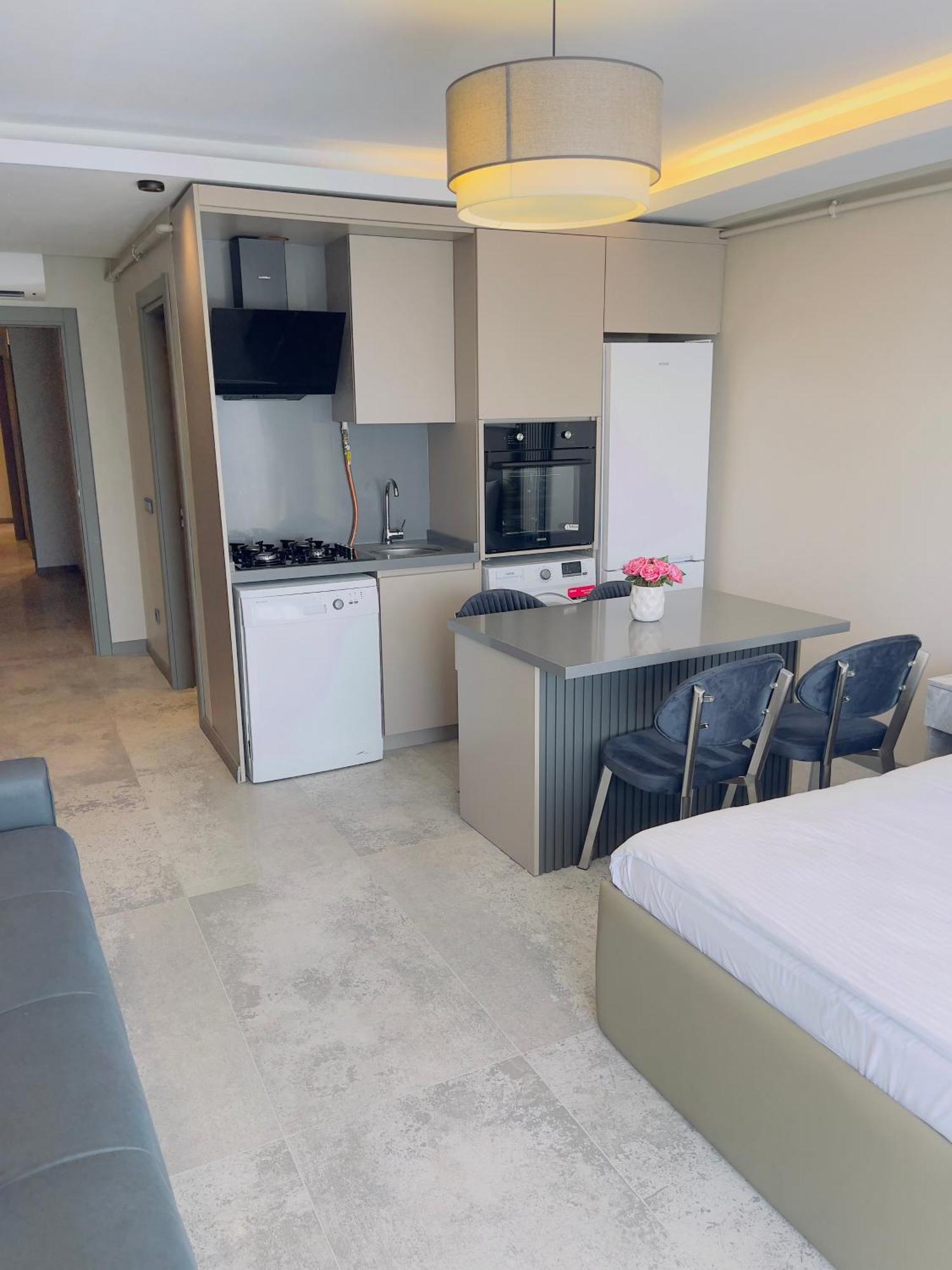 Aymira Suite Hotel Istanbul Bagian luar foto